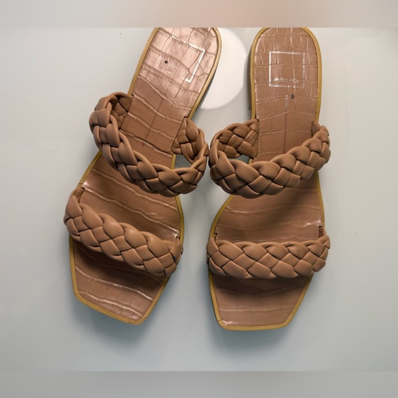 Dolce Vita Braided Tan Sandals - Picture 2 of 3